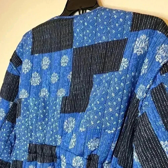 Zara Vented Padded Jacket Patchwork Quilted
Coat | Blue | Tie Waist - Picture 6 of 6